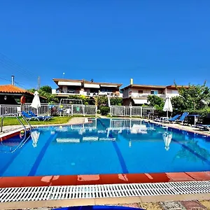 House Michalis Apartmanhotel Szárti