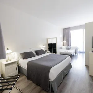 Atenea Calabria Apartmanhotel Barcelona